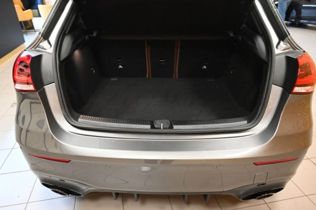 MERCEDES-BENZ A 35 AMG usata 93