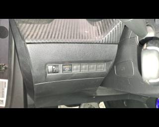 PEUGEOT 2008 usata, con Sensori di parcheggio posteriori