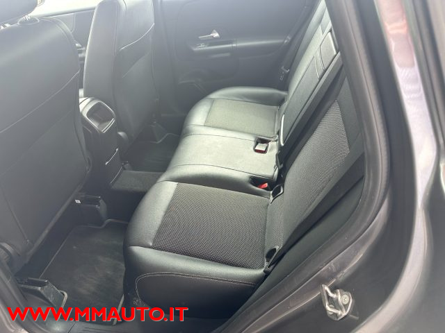 MERCEDES-BENZ B 200 usata, con Chiusura centralizzata