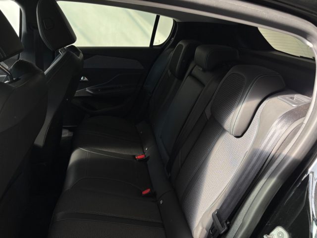 PEUGEOT 308 usata, con Sistema di navigazione