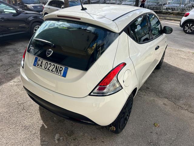 LANCIA Ypsilon usata, con Airbag Passeggero