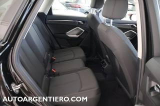 AUDI Q3 usata, con Sensori di parcheggio anteriori