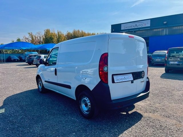 FIAT Doblo usata, con Airbag Passeggero