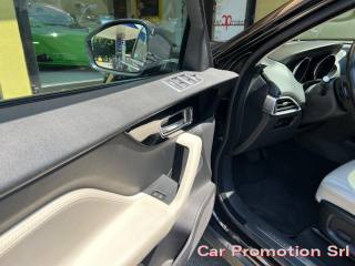 JAGUAR F-Pace usata, con Boardcomputer