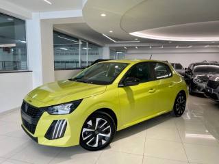 PEUGEOT 208 usata, con Airbag