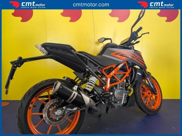 KTM 125 Duke usata 3