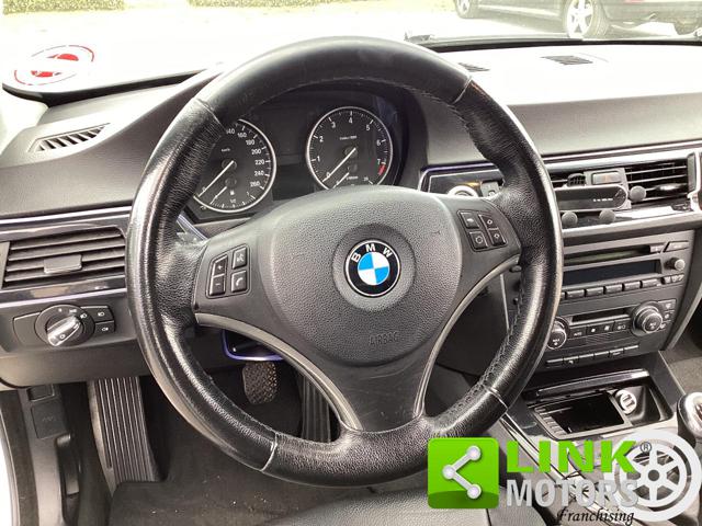 BMW 320 usata, con Park Distance Control