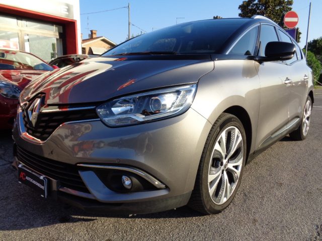 RENAULT Grand Scenic usata, con Airbag