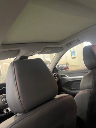 MG ZS usata, con USB