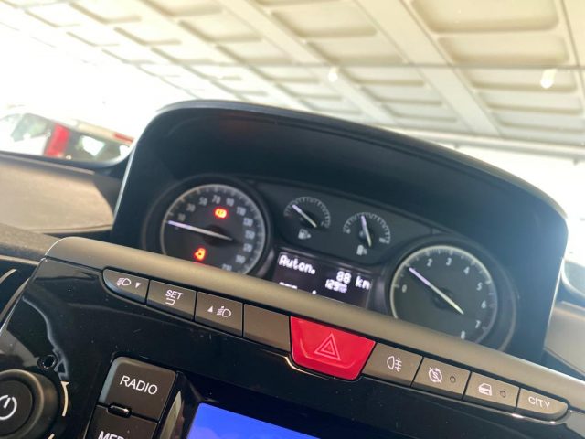 LANCIA Ypsilon usata, con Servosterzo