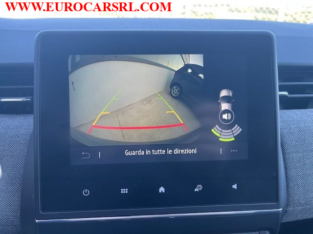RENAULT Clio usata, con Sensori di parcheggio posteriori