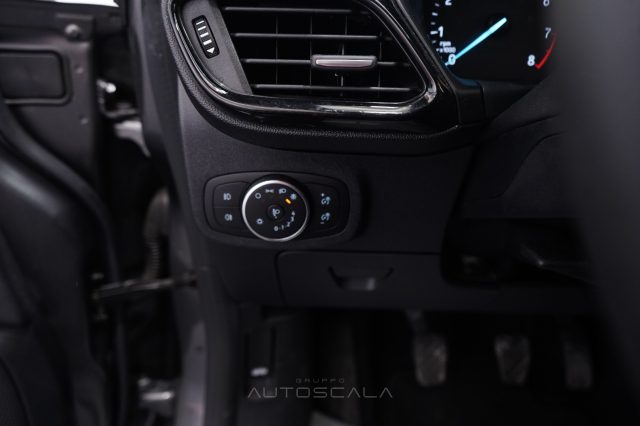 FORD Fiesta usata, con Servosterzo