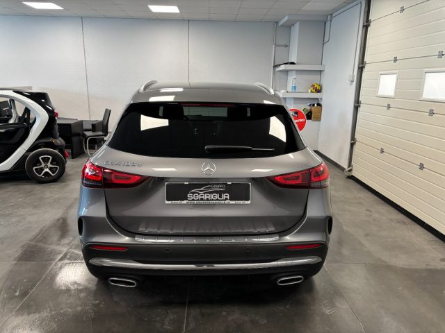 MERCEDES-BENZ GLA 180 usata, con Sensore di pioggia