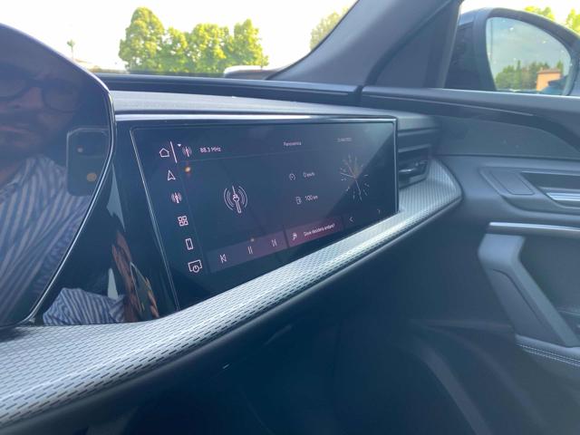 AUDI Q5 usata, con Controllo elettronico della corsia
