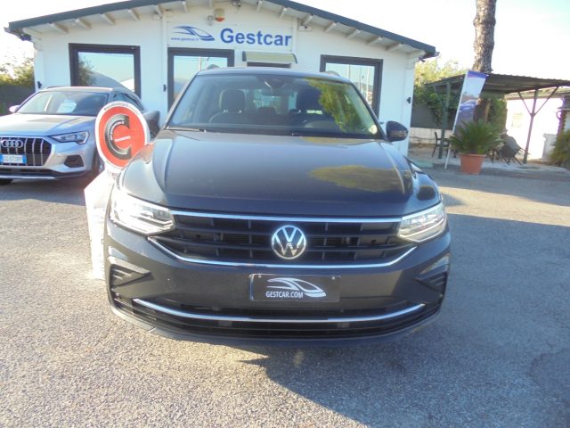 VOLKSWAGEN Tiguan usata, con Airbag laterali