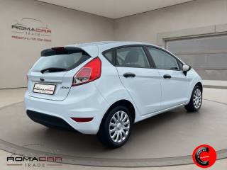 FORD Fiesta usata, con Autoradio