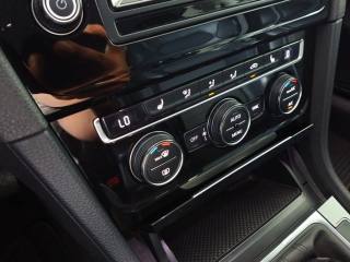 VOLKSWAGEN Golf usata, con ESP