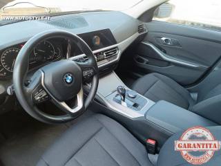 BMW 320 usata, con Apple CarPlay