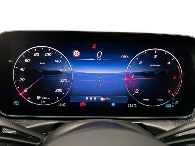 MERCEDES-BENZ C 220 usata, con Fendinebbia