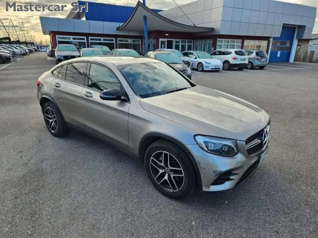 MERCEDES-BENZ GLC 250 usata, con Boardcomputer