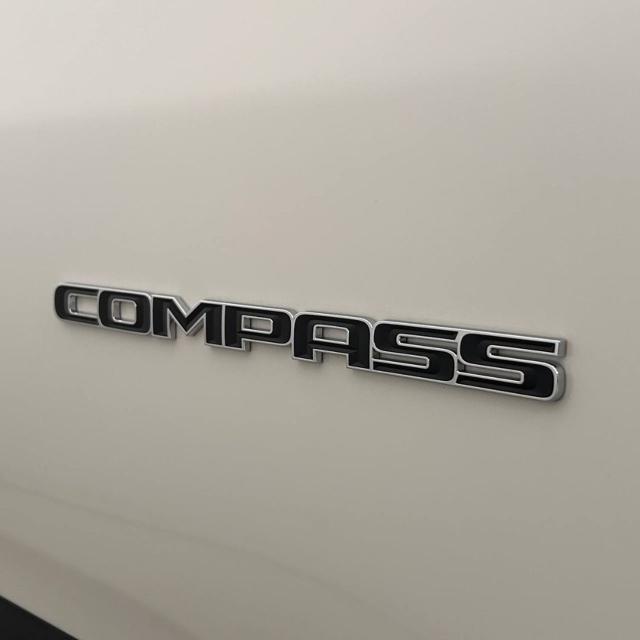 JEEP Compass usata, con Sensori di parcheggio posteriori