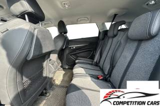 PEUGEOT 5008 usata, con Cerchi in lega
