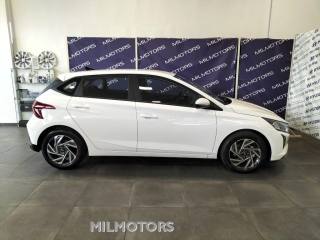 HYUNDAI i20 usata, con Autoradio