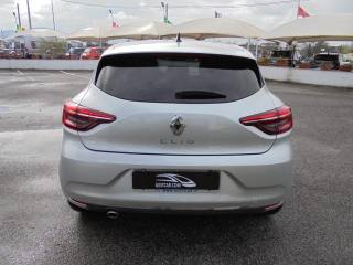 RENAULT Clio usata, con Fari LED