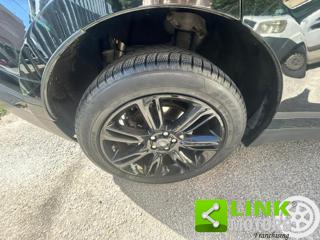 LAND ROVER Range Rover Velar usata, con Interni in pelle