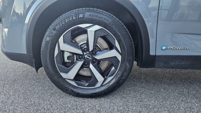 NISSAN Qashqai usata, con Sensori di parcheggio posteriori
