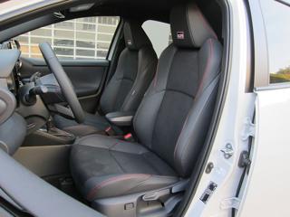 TOYOTA Yaris usata, con Airbag Passeggero