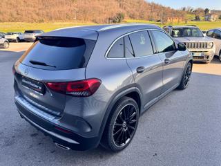 MERCEDES-BENZ GLA 180 usata, con Alzacristalli elettrici