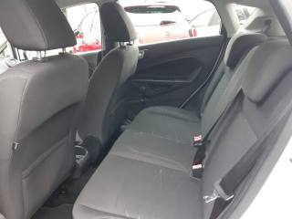 FORD Fiesta usata, con MP3