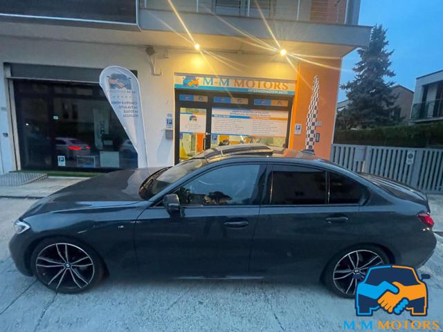 BMW 320 usata, con Autoradio