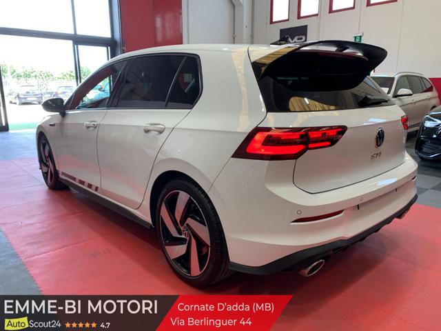 VOLKSWAGEN Golf GTI usata, con Autoradio