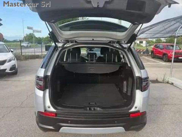 LAND ROVER Discovery Sport usata, con Sedile posteriore sdoppiato