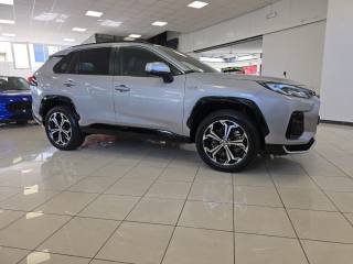 SUZUKI Across usata, con Cerchi in lega