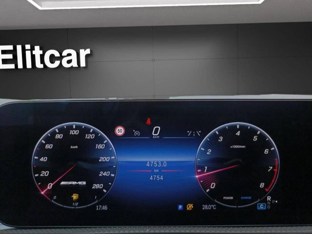 MERCEDES-BENZ A 35 AMG usata, con Park Distance Control