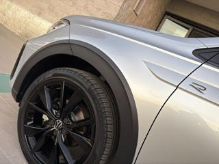 VOLKSWAGEN Taigo usata, con USB