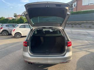 VOLKSWAGEN Passat Variant usata, con Filtro antiparticolato