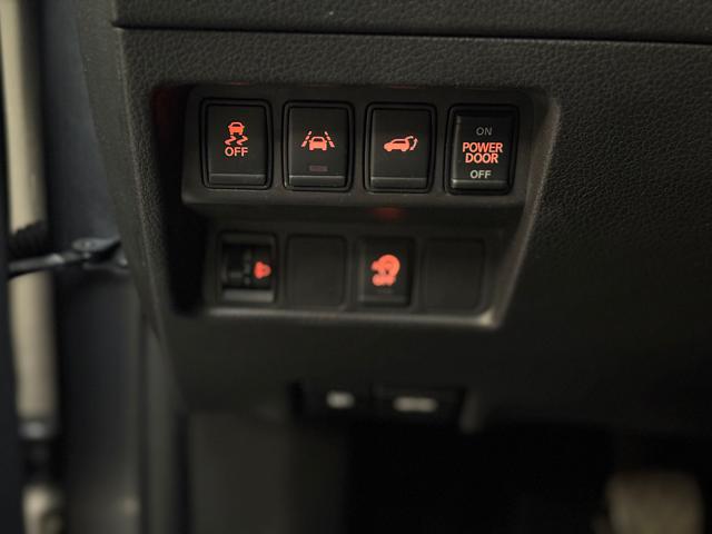 NISSAN X-Trail usata, con Touch screen