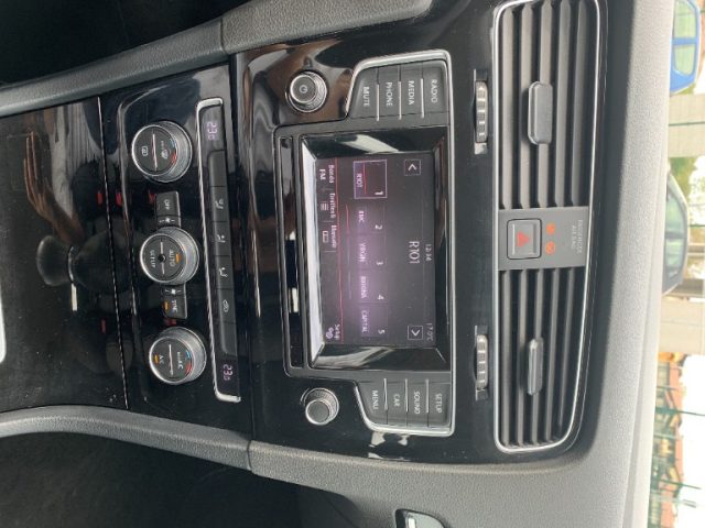 VOLKSWAGEN Golf usata, con ESP
