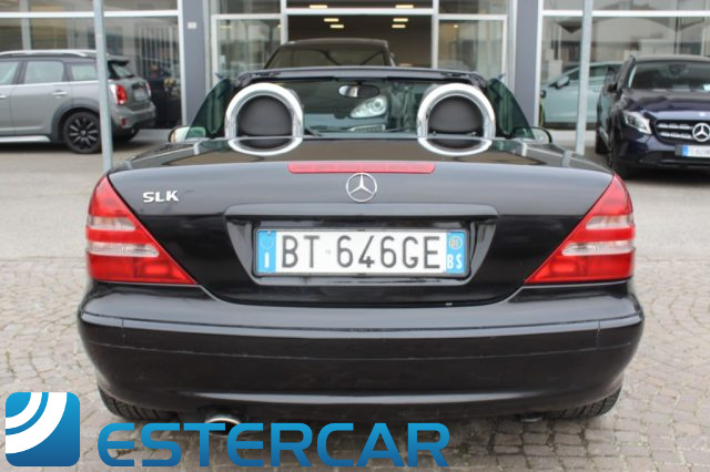 MERCEDES-BENZ SLK 200 usata 24