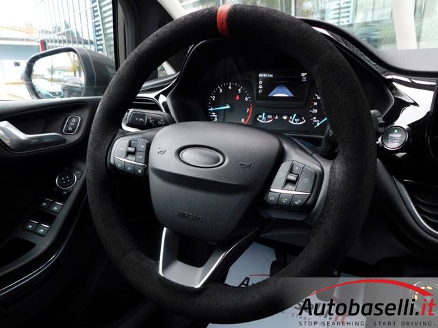 FORD Fiesta usata, con Pacchetto sportivo