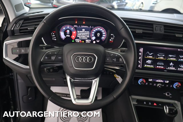 AUDI Q3 usata, con Sensori di parcheggio posteriori