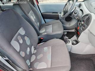 RENAULT Modus usata, con USB
