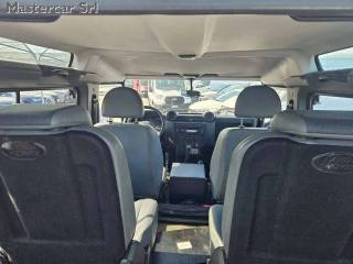 LAND ROVER Defender usata 11