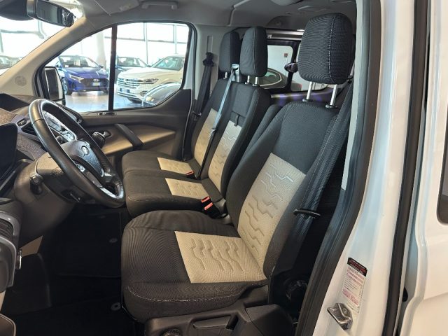 FORD Tourneo Custom usata, con Cronologia tagliandi