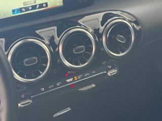 MERCEDES-BENZ A 180 usata, con Fari LED