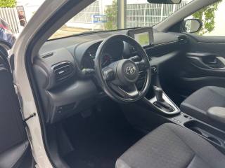 TOYOTA Yaris usata, con Fendinebbia
